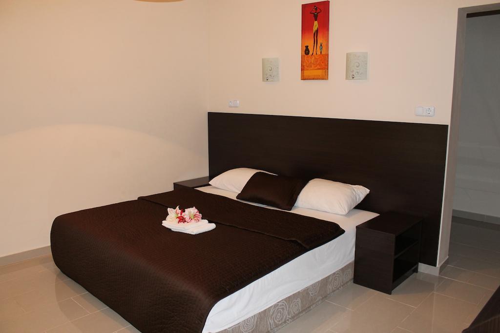 Solar Apartments Herceg Novi Ngoại thất bức ảnh