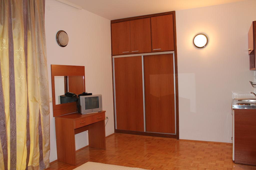 Solar Apartments Herceg Novi Phòng bức ảnh